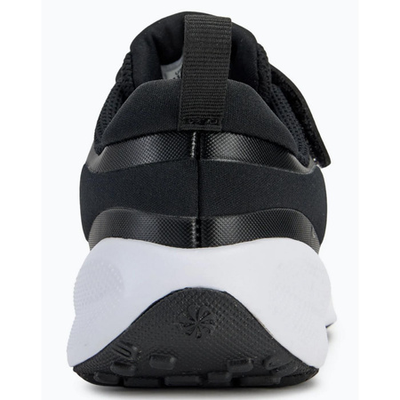 Dziecięce obuwie sportowe Nike Revolution 7
