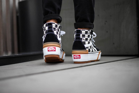 VANS Buty-Trampki CHECKERBOARD SK8-HI STACKED VN0A4BTWVLV 