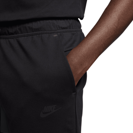 Nike Sportswear Tech Fleece Lightweight DX0828-010