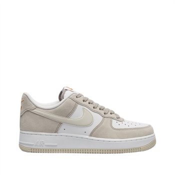 Nike Air Force 1 '07